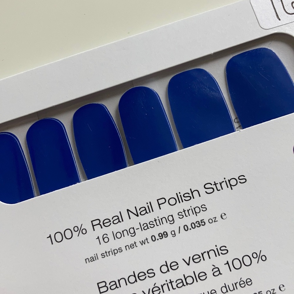 Color Street Greeking Out